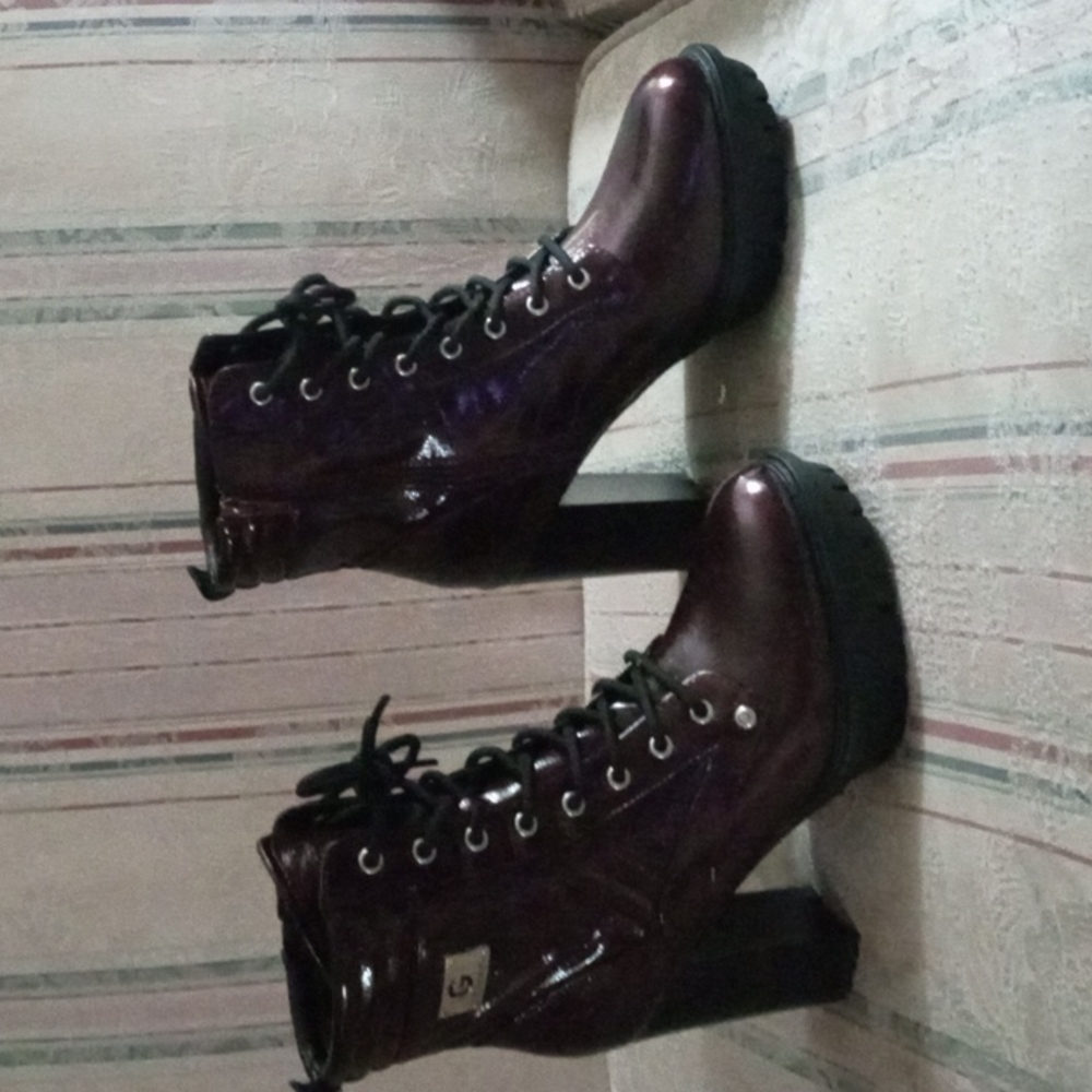 G Los Angeles boots size 8 women